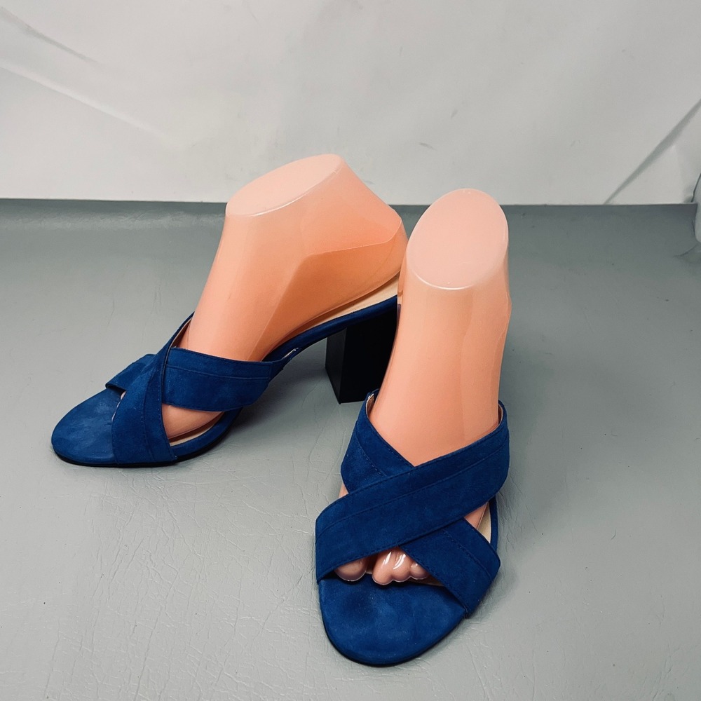 Nine West Blue Suede Crossover Block Heel Sandals Size 8.5M Retro‎ Y2K Slip On